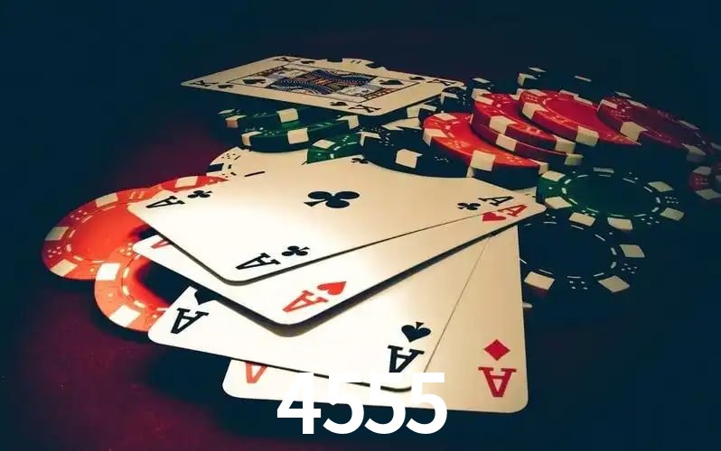 4555